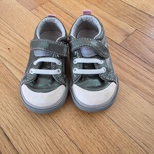 See Kai Run Metallic Sneakers